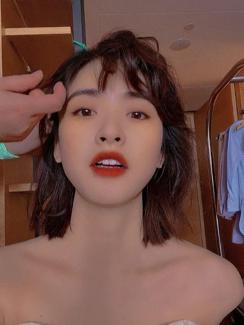 王凯谭松韵最新爆料新闻,揭秘幕后故事,情感纠葛引关注